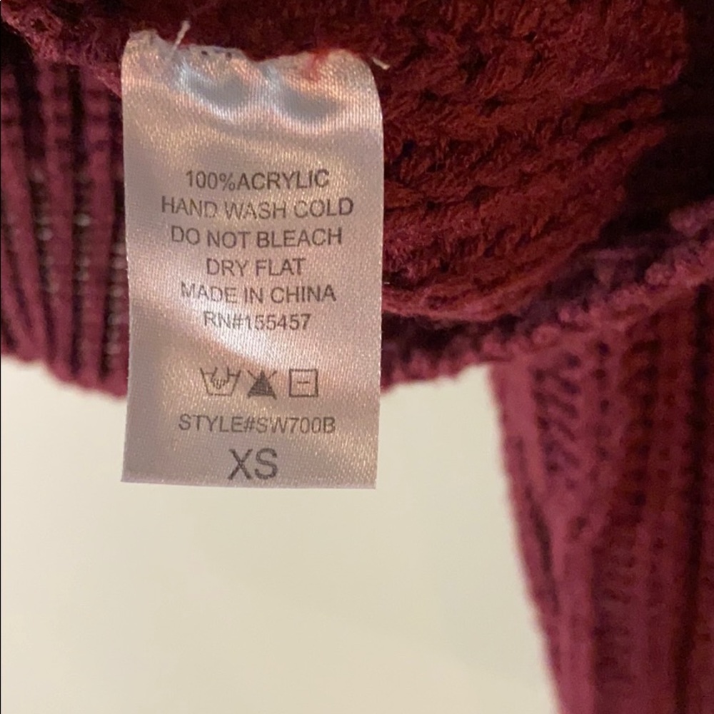 Maroon Braided Sweater - Picture 3 of 5